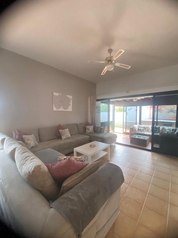 Casa Orilla! Beautiful Private Holiday Villa With Hot Tub La Oliva Exteriör bild