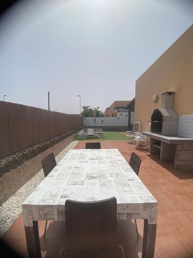 Casa Orilla! Beautiful Private Holiday Villa With Hot Tub La Oliva Exteriör bild
