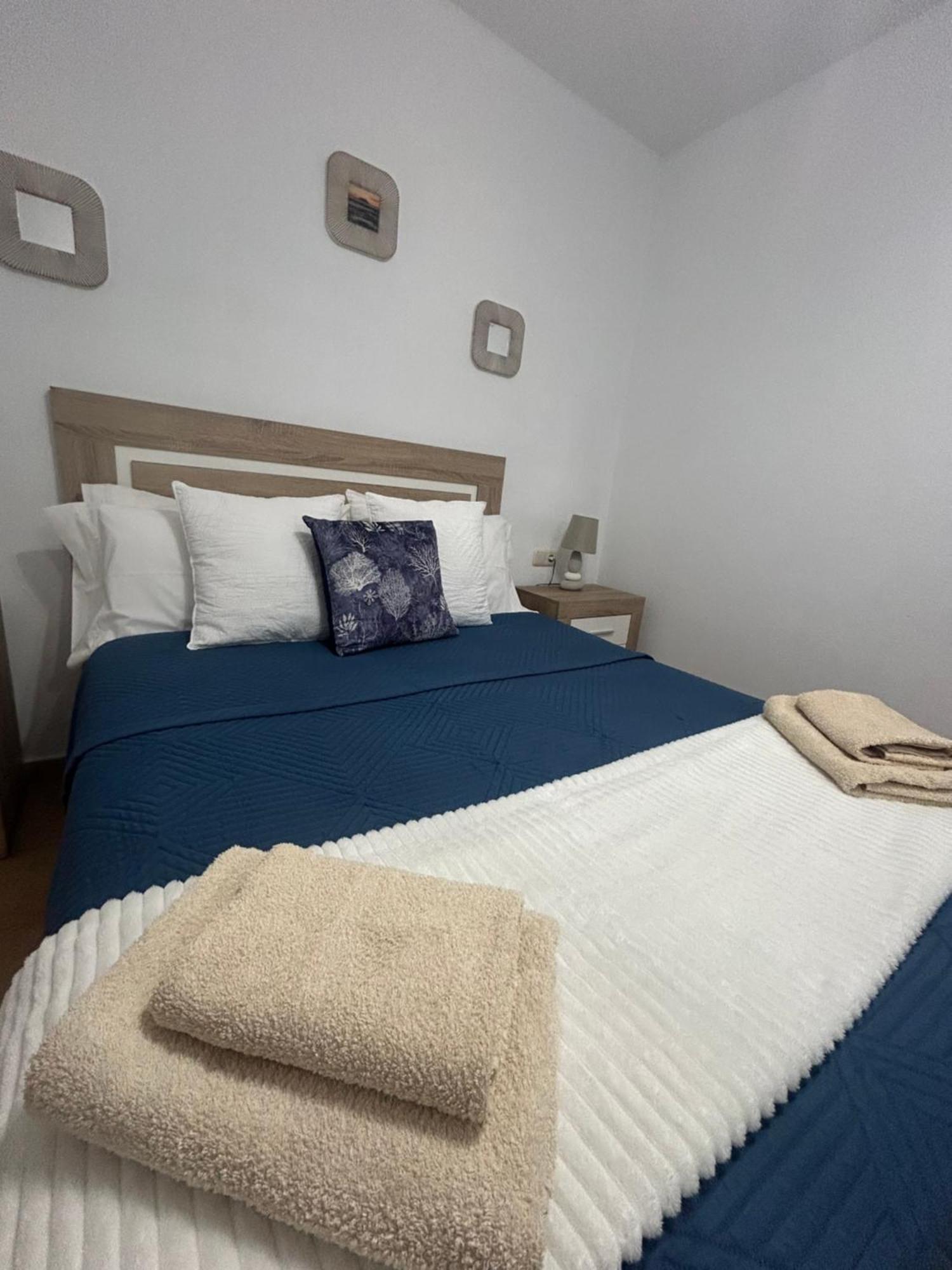 Casa Orilla! Beautiful Private Holiday Villa With Hot Tub La Oliva Exteriör bild
